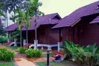 Exterior Ulek Beach Resort