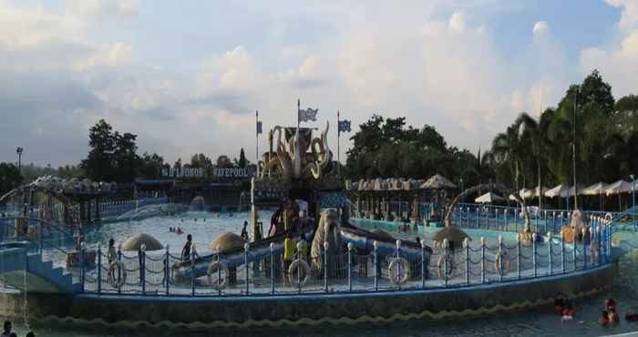 Hồ bơi D' Leonor Inland Resort and Adventure Park