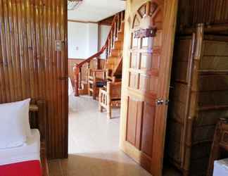 Lobby 2 Hof Gorei Beach Resort