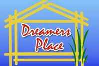 Exterior Dreamer's Place