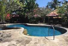 Kolam Renang Rini Hotel