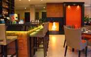 Bar, Kafe, dan Lounge 7 C Boutique Hotel