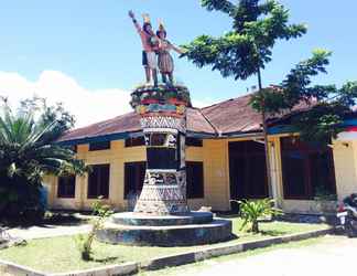 Exterior 2 Hotel Mapia Biak