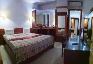 Kamar Tidur 4 Delima Sari Hotel