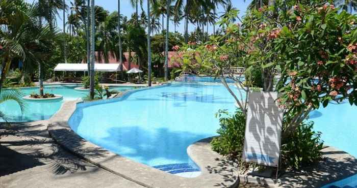 Swimming Pool Bahura Resort and Spa