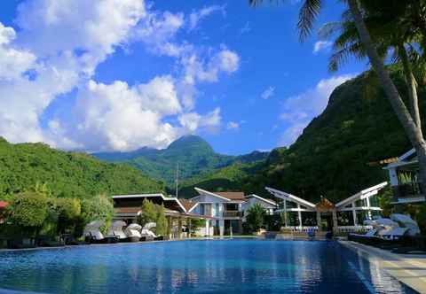 Kolam Renang Infinity Resort