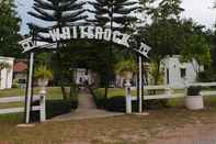 ภายนอกอาคาร White Rock Resort Pakchong