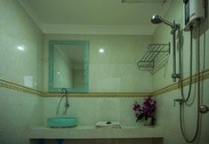 Phòng tắm bên trong 6 Pranee Guesthouse