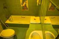 Toilet Kamar Pranee Guesthouse