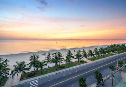 Atraksi di Area Sekitar Serene Beach Hotel