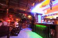 Bar, Kafe, dan Lounge AC2 Resort