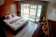 Bedroom Silver Sands Beach Resort2