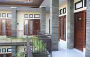 Lobby 6 Ratu Guest House 