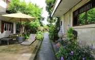 Bên ngoài 6 Oka Kartini Bungalows Ubud