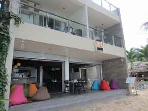 Exterior 4 B Pod Boracay