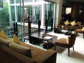 Lobi 4 August Suites