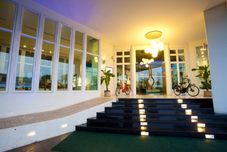 外観 Prajaktra Design Hotel