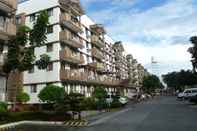 Bangunan Mayfield Condo Unit