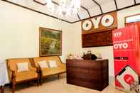 Lobby OYO 261 Sasono Putro Residence