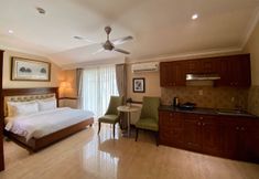 Phòng ngủ 2 Central Hotel and Residences