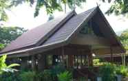 ภายนอกอาคาร 4 Baan Laem Noi Villas