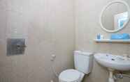 In-room Bathroom 5 Kemanggisan 75 Residence