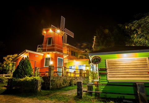 ภายนอกอาคาร Kanghanrak Theme Houses