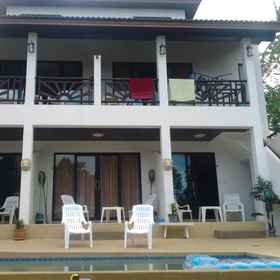 B.E.A. Apartment 1, Hotel Koh Samui Central Mosque | Masjid Nurul Ihsan | مسجد