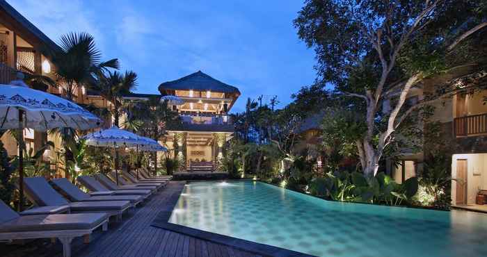 สระว่ายน้ำ The Alena Resort by Pramana