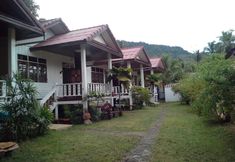 Bangunan 5 Lamai Bungalows