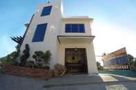 Bangunan Casa Montemar Bed and Breakfast