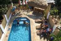 Kolam Renang Casa Montemar Bed and Breakfast