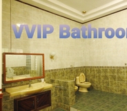 In-room Bathroom 3 Nirmala Biak Beach Hotel