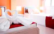 Kamar Tidur 7 We Train Hotel Donmuang