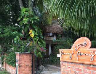 Exterior 2 Panji Panji Tropical Wooden Home