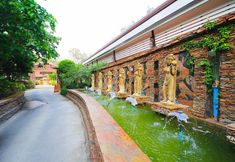 พื้นที่สาธารณะ 5 Chawalun Resort