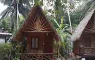 Lobby 2 Haad Gruad Beach Bungalows