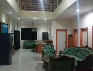 Lobby 2 Simple Room Syariah in Kalibata (K37)