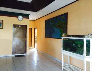 Lobi 2 Hotel Marasi Biak