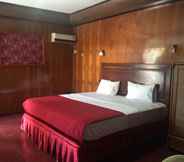 Bedroom 4 Hotel Marasi Biak