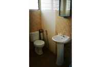 In-room Bathroom Buntong Homestay