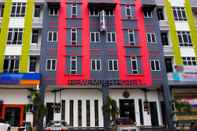 Exterior Remember Hotel Bukit Gambir