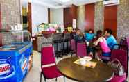 Bar, Cafe and Lounge 6 Remember Hotel Batu Pahat