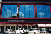 ภายนอกอาคาร Remember Hotel Batu Pahat