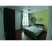 Bedroom 4 Holi 1Medini Themed Suites, Legoland