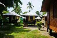 Exterior Island View Cabana