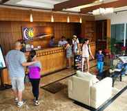 Lobby 7 Destination Hotel Tagaytay