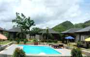 Kolam Renang 4 Khaoyai Nature Life & Tours Resort