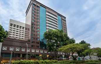 Bangunan 4 Hotel Grand Pacific