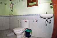 ห้องน้ำภายในห้อง Haad Yao Over Bay Resort